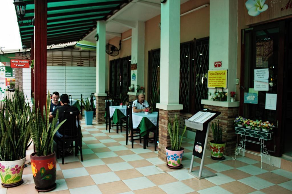 Mixay Paradise Hotel Vientiane Exterior photo